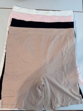 Breezies Set of 4 Long-Leg Panty